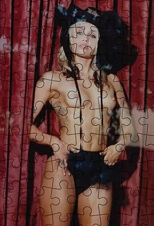 miley-cyrus gallery photo #1697