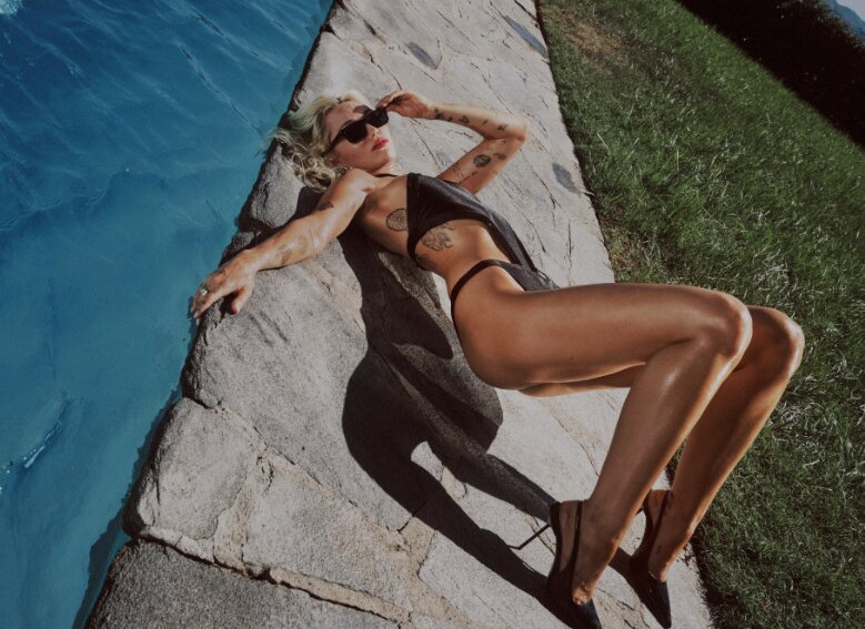 miley-cyrus gallery photo #1702