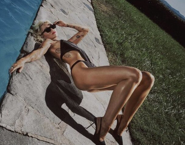 miley-cyrus gallery photo #1705