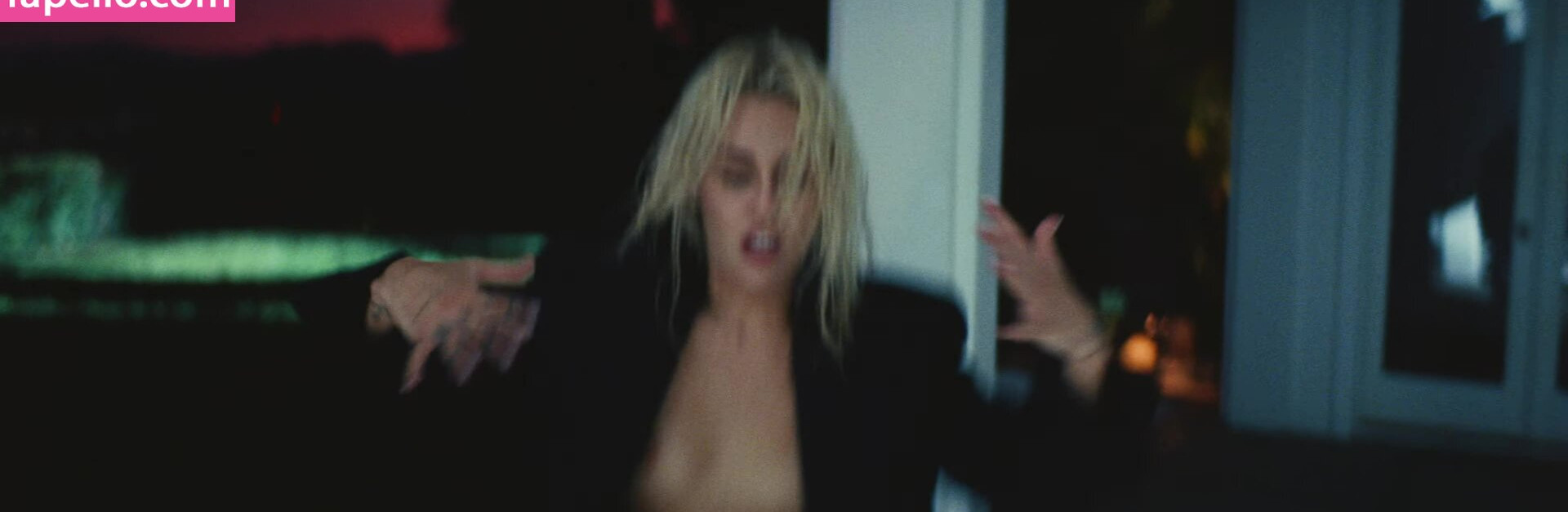 miley-cyrus gallery photo #1723