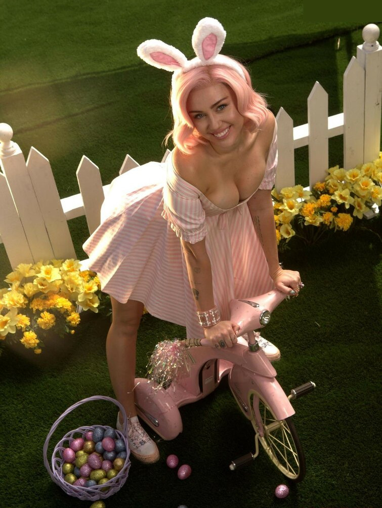 miley-cyrus gallery photo #1796