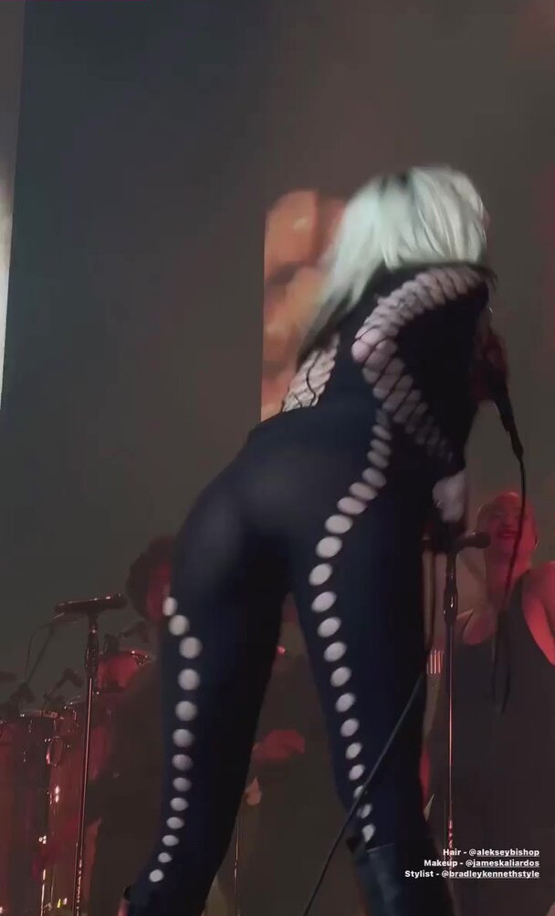 miley-cyrus gallery photo #1822