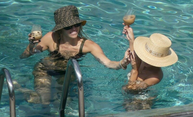 miley-cyrus gallery photo #2115