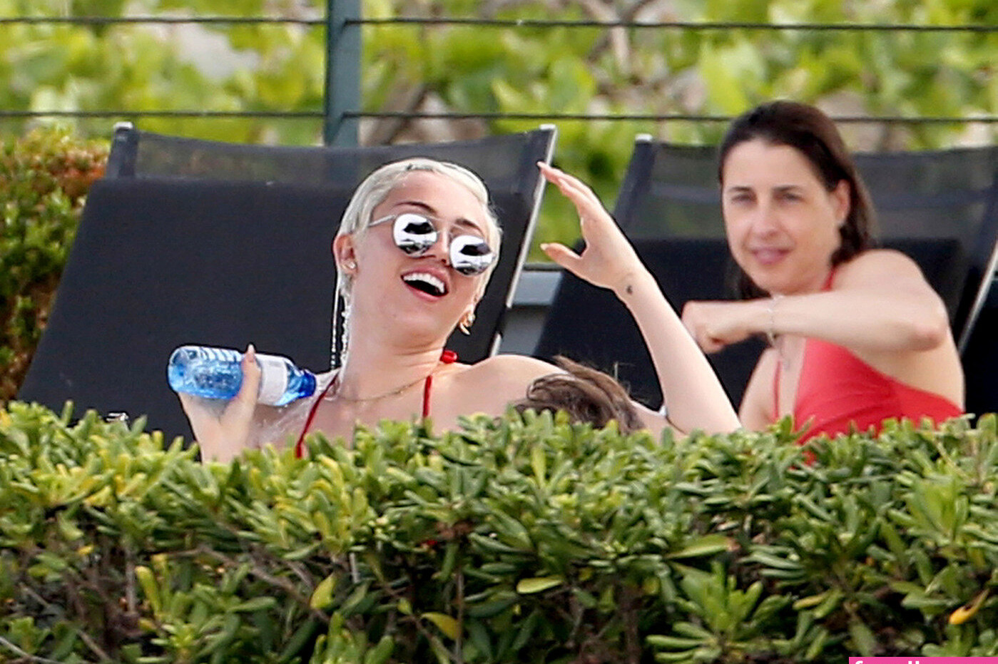 miley-cyrus gallery photo #2164