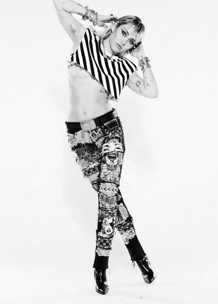 miley-cyrus gallery photo #2252