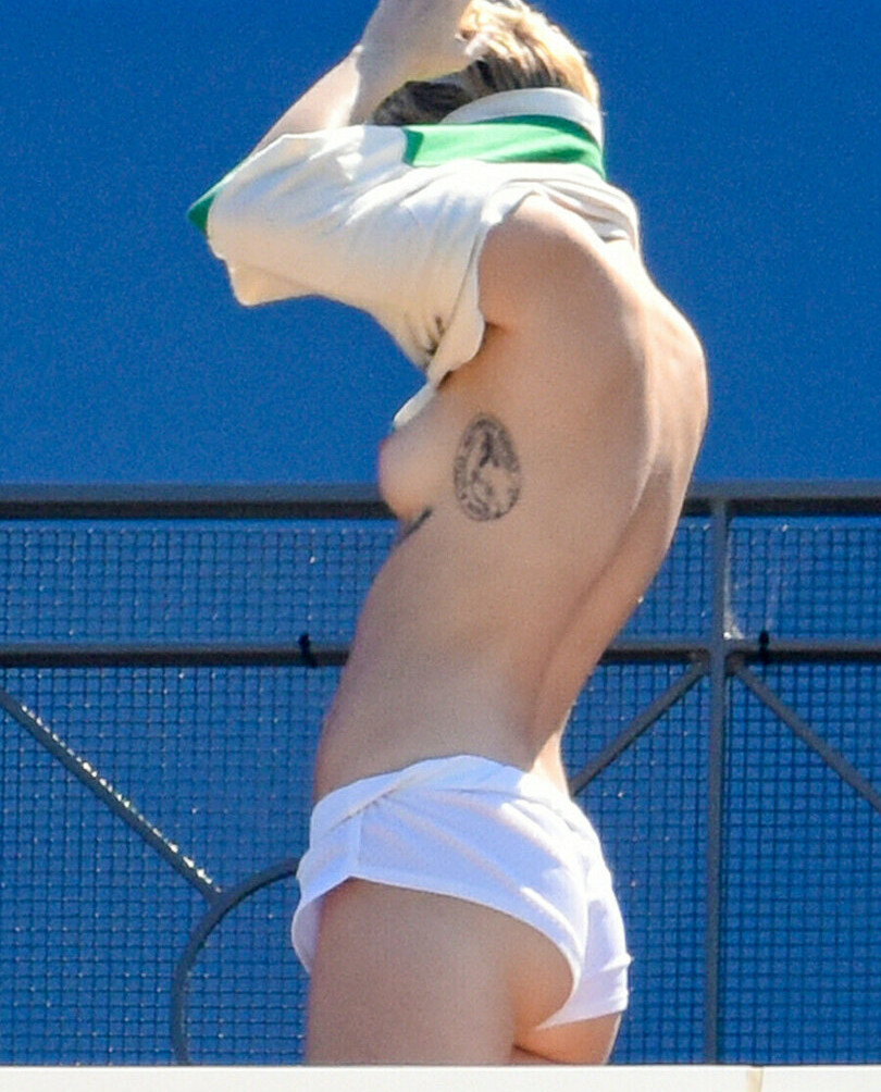 miley-cyrus gallery photo #2284