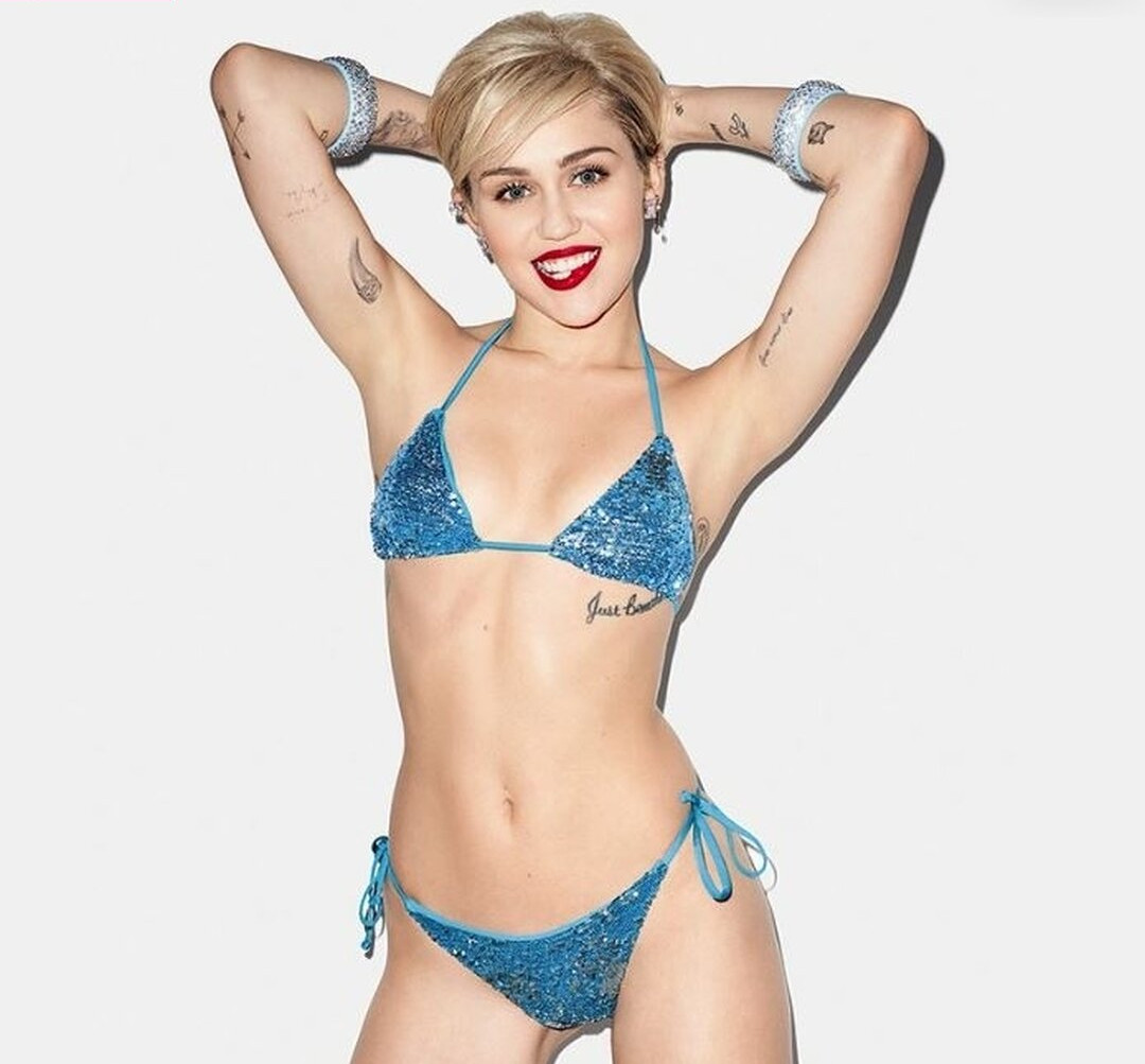 miley-cyrus gallery photo #239