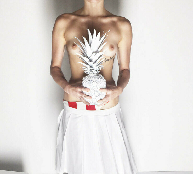 miley-cyrus Nude Leaks OnlyFans Photos #2420 - LeakJerk