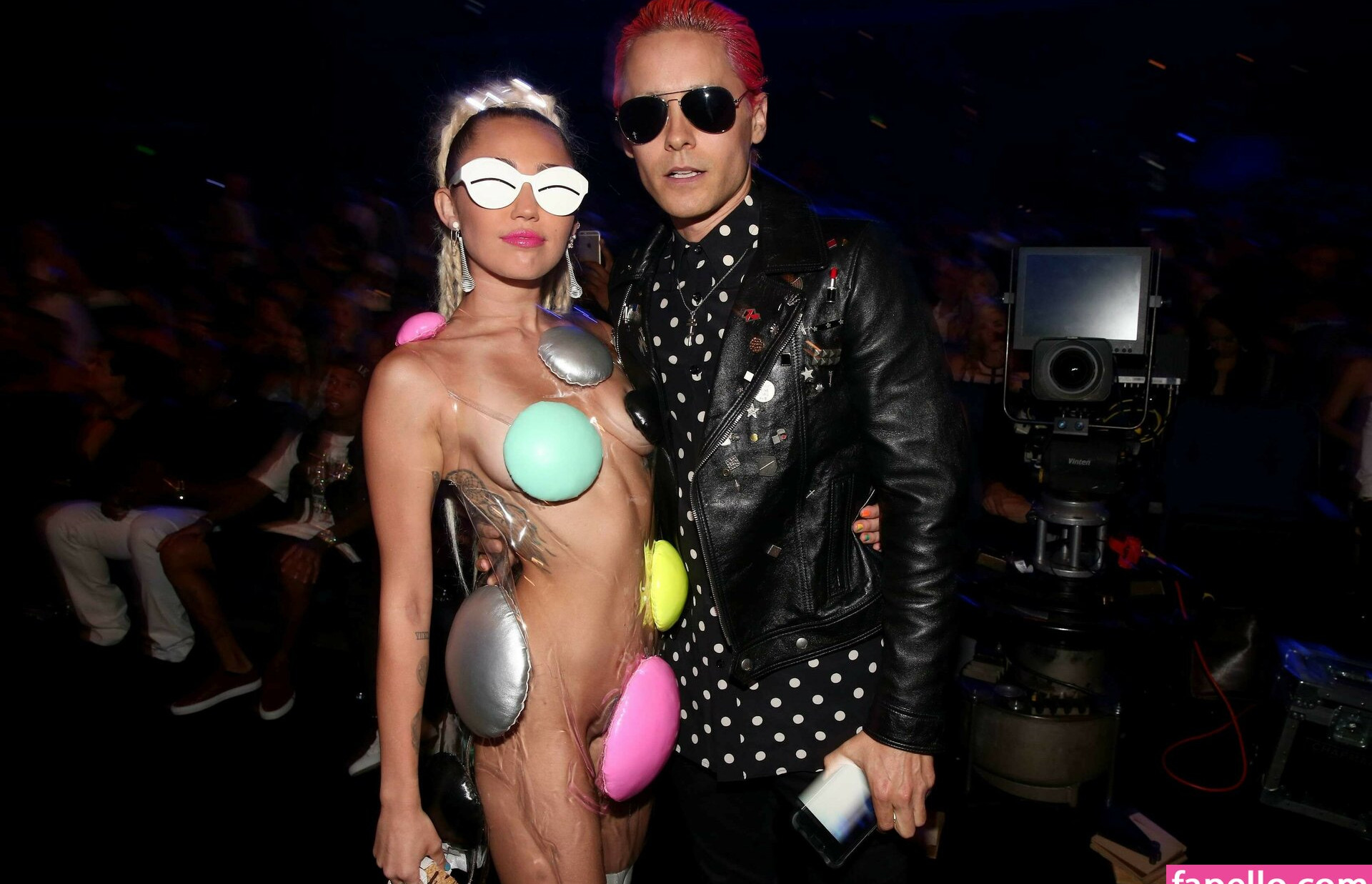 miley-cyrus Nude Leaks OnlyFans Photos #2434 - LeakJerk