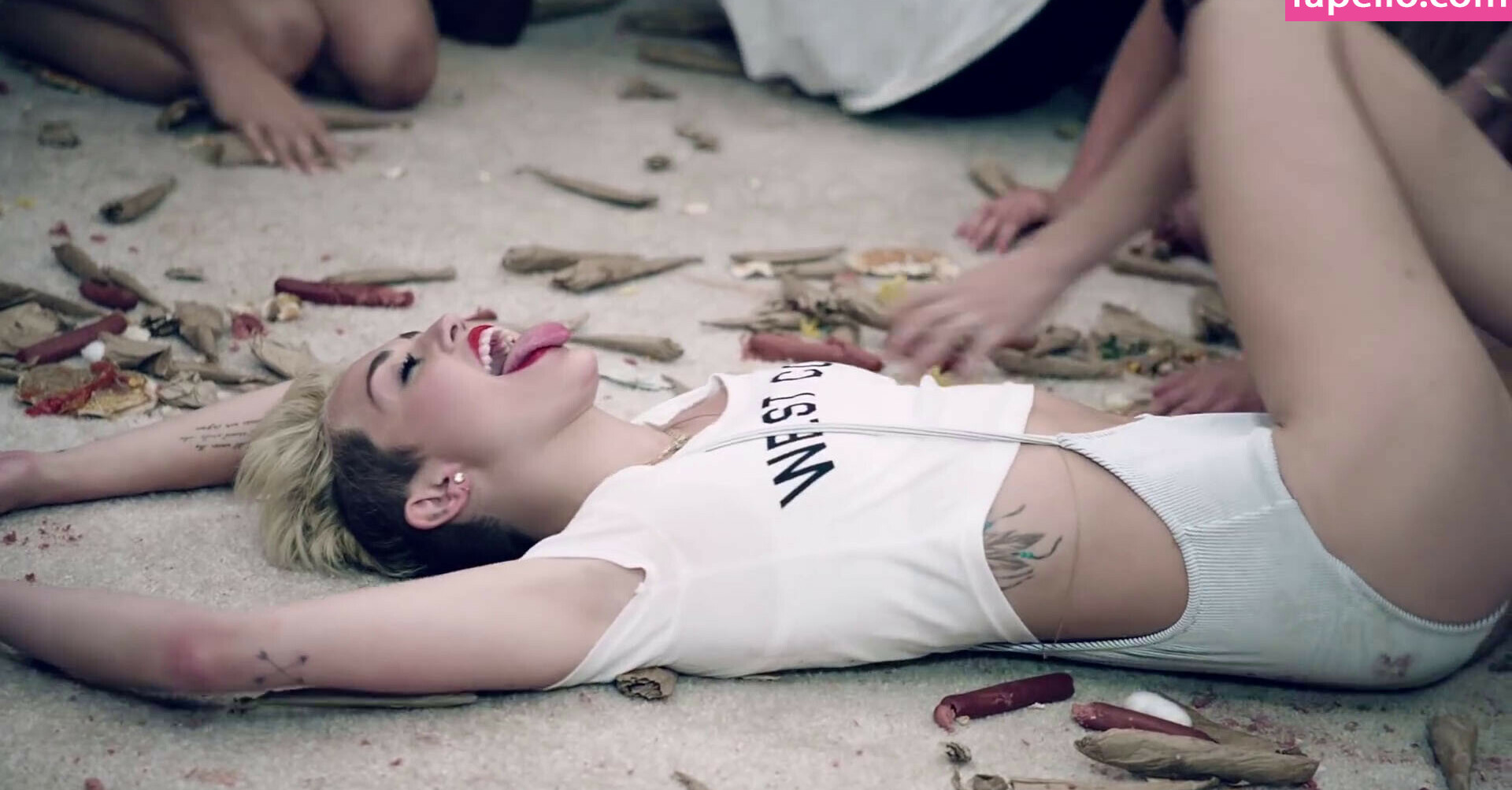 miley-cyrus gallery photo #261