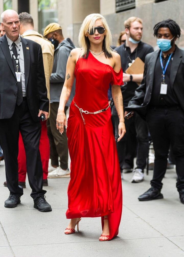 miley-cyrus Nude Leaks OnlyFans Photos #2669 - LeakJerk