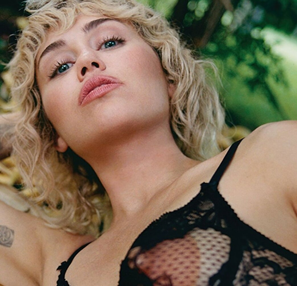 miley-cyrus Nude Leaks OnlyFans Photos #2673 - LeakJerk