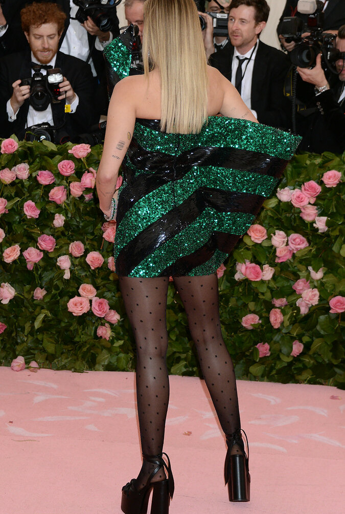 miley-cyrus Nude Leaks OnlyFans Photos #2710 - LeakJerk