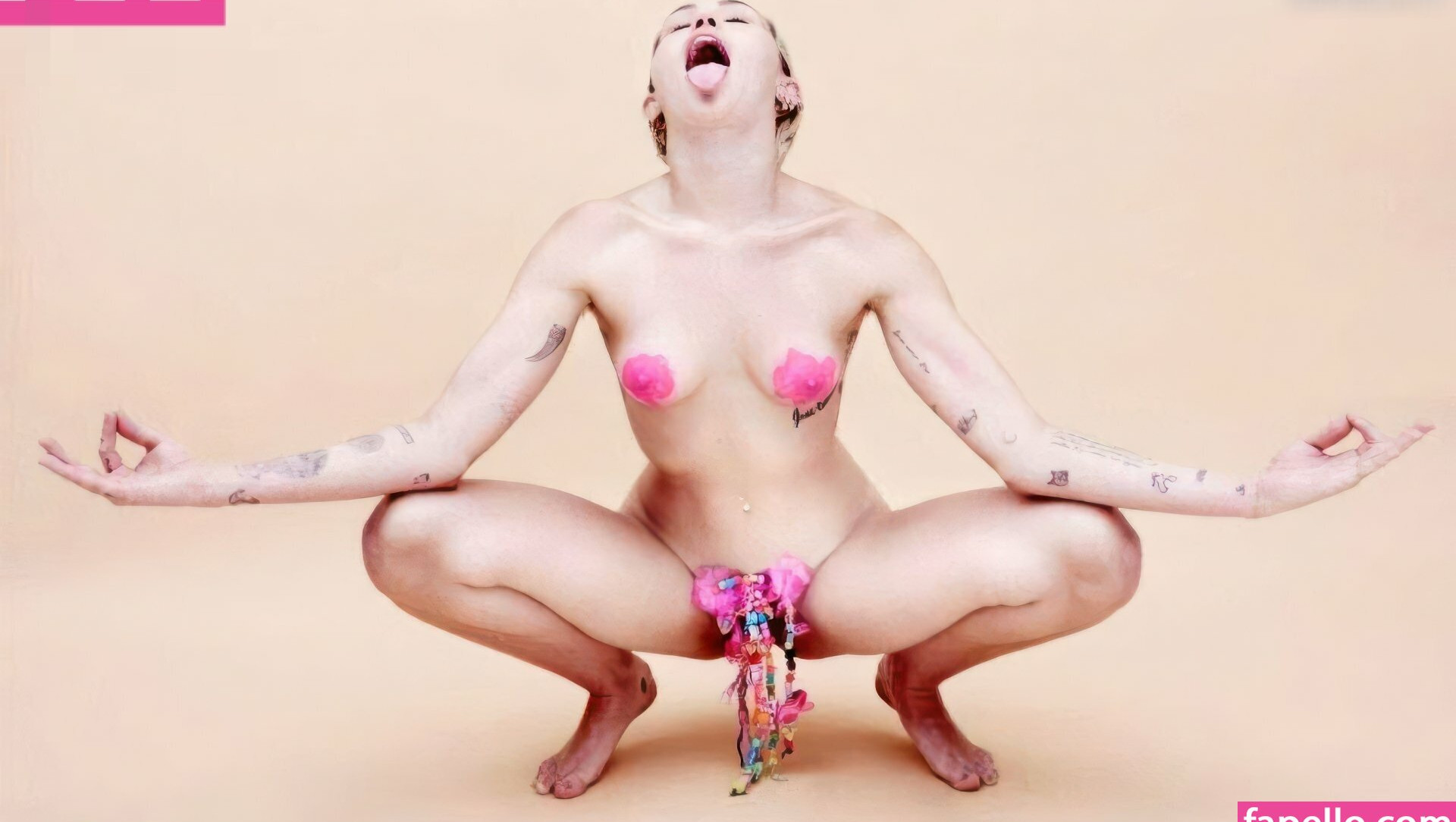 miley-cyrus gallery photo #293