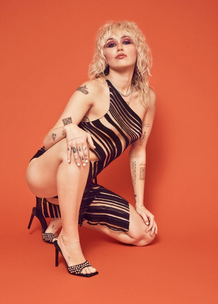 miley-cyrus Nahé úniky fotek pouze od fanoušků #3223 - Fapshots