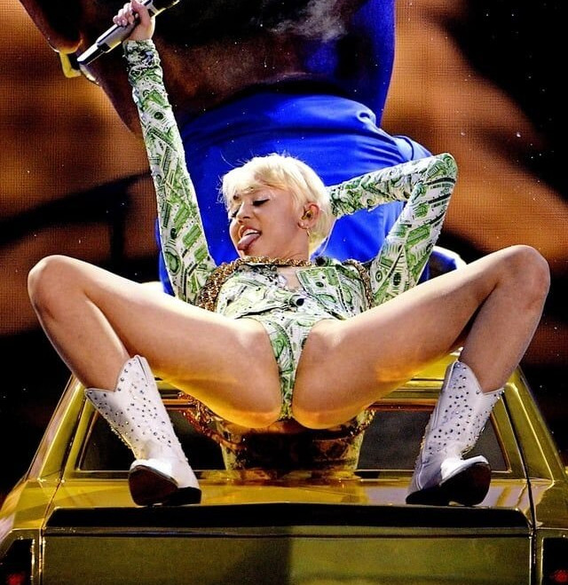 miley-cyrus gallery photo #366