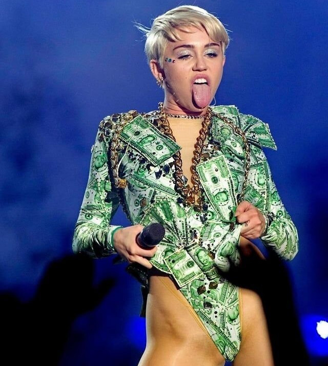 miley-cyrus gallery photo #367