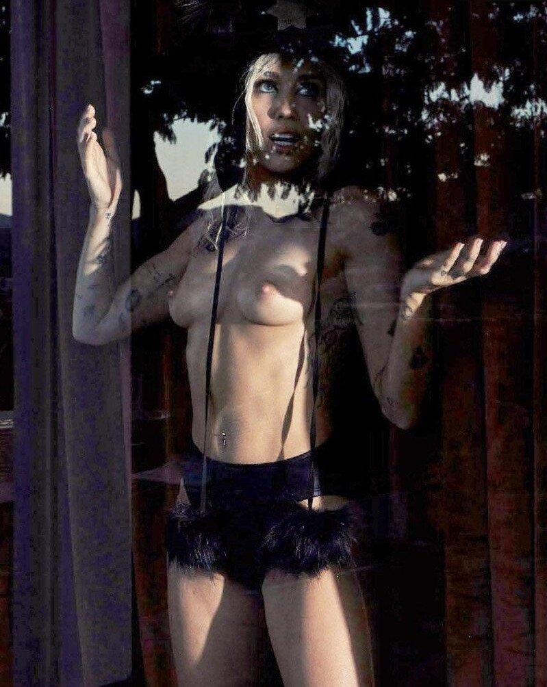 miley-cyrus gallery photo #374