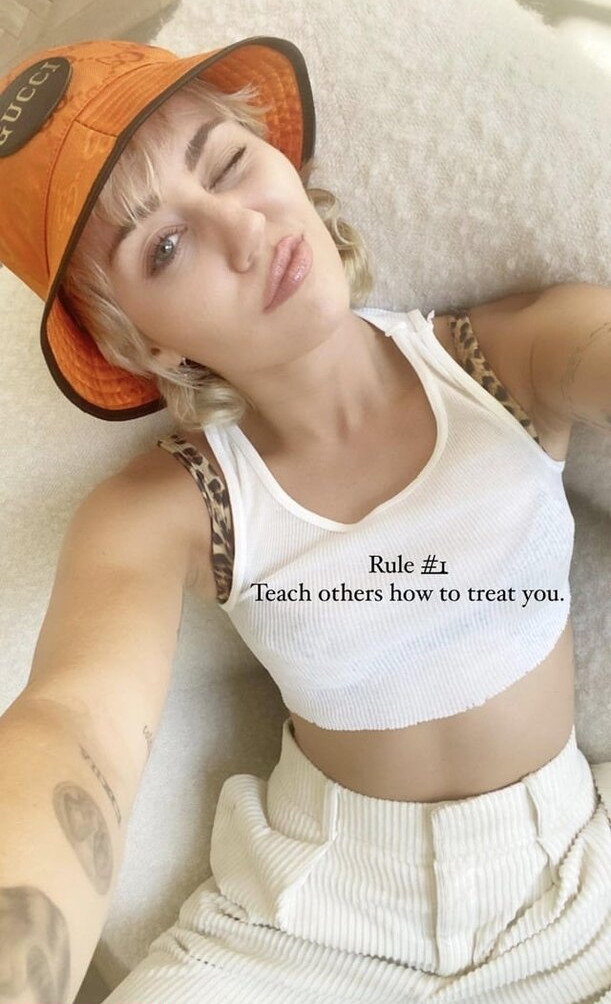 miley-cyrus gallery photo #430