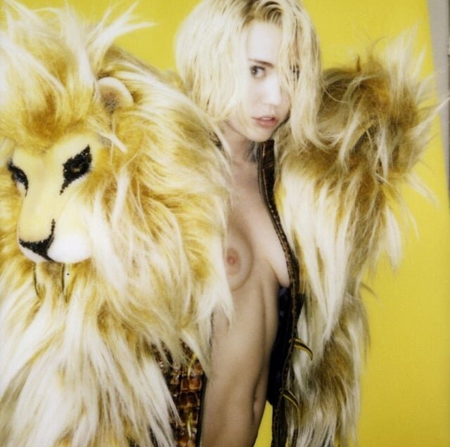 miley-cyrus gallery photo #592