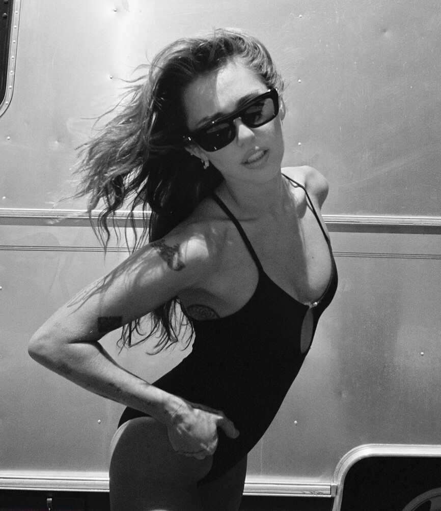 miley-cyrus gallery photo #61