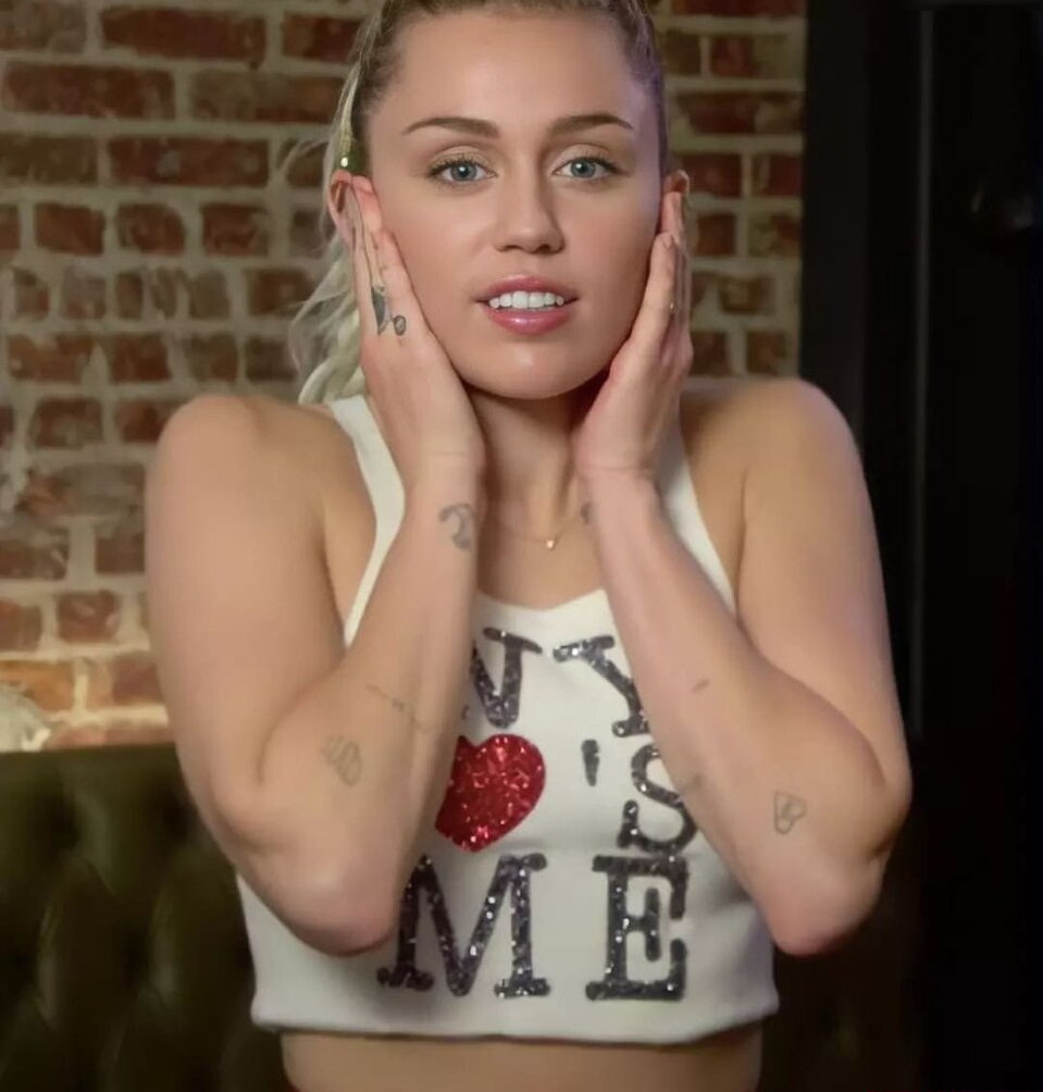 miley-cyrus gallery photo #667