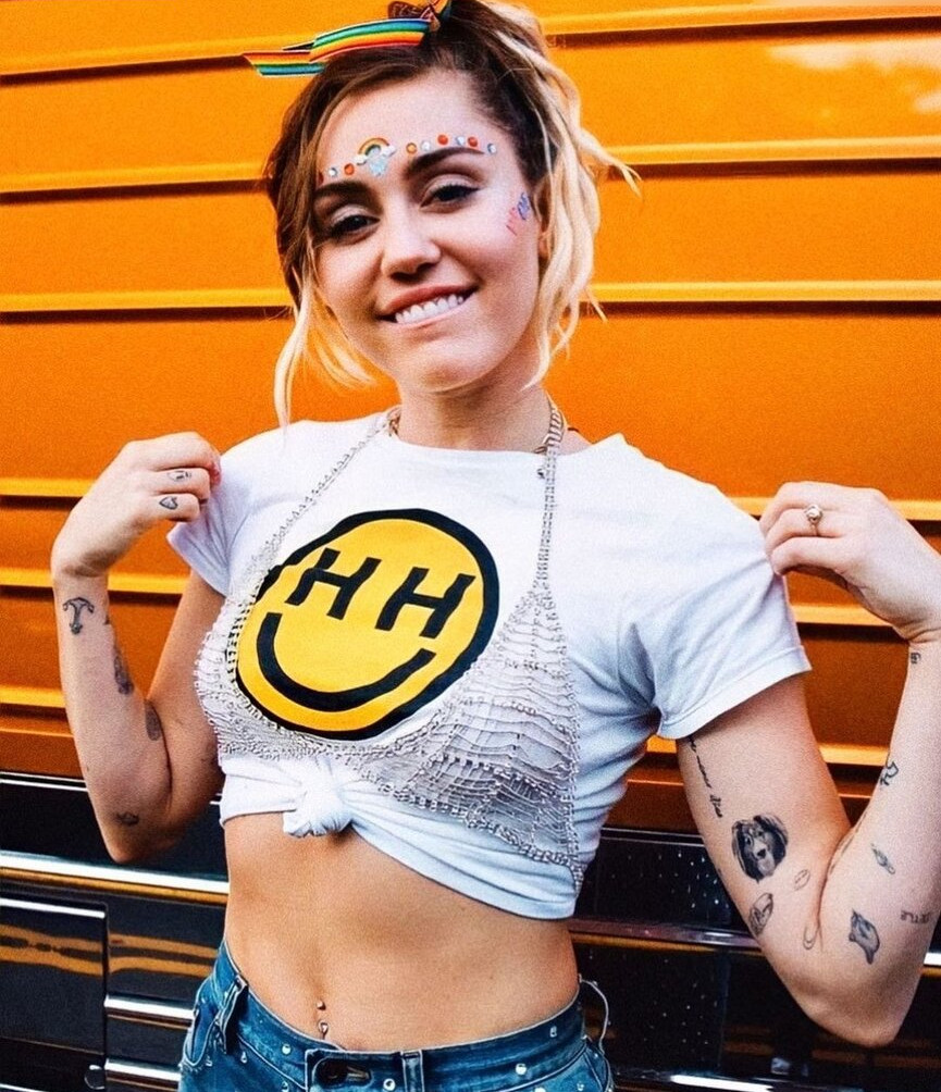 miley-cyrus gallery photo #682