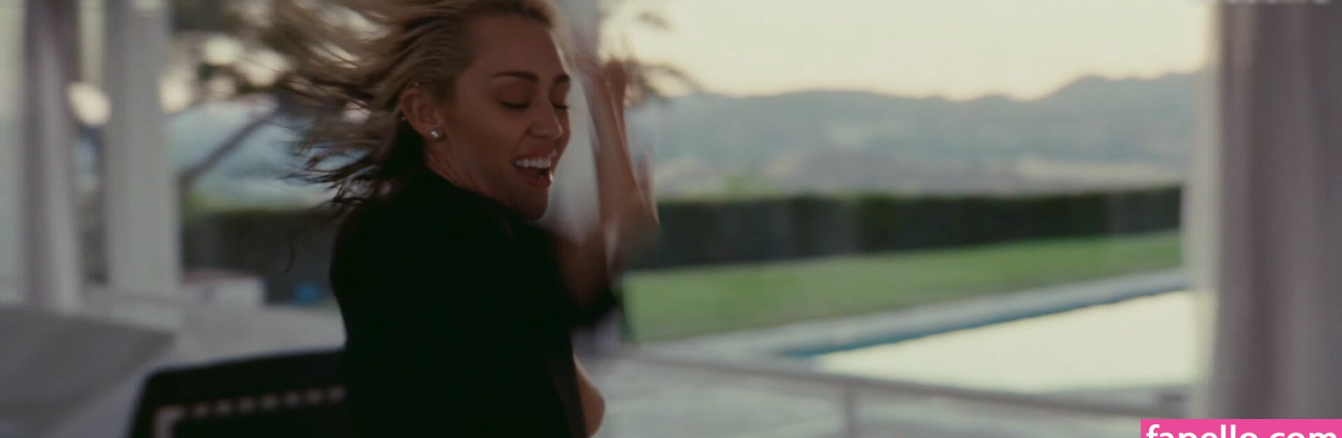 miley-cyrus gallery photo #961