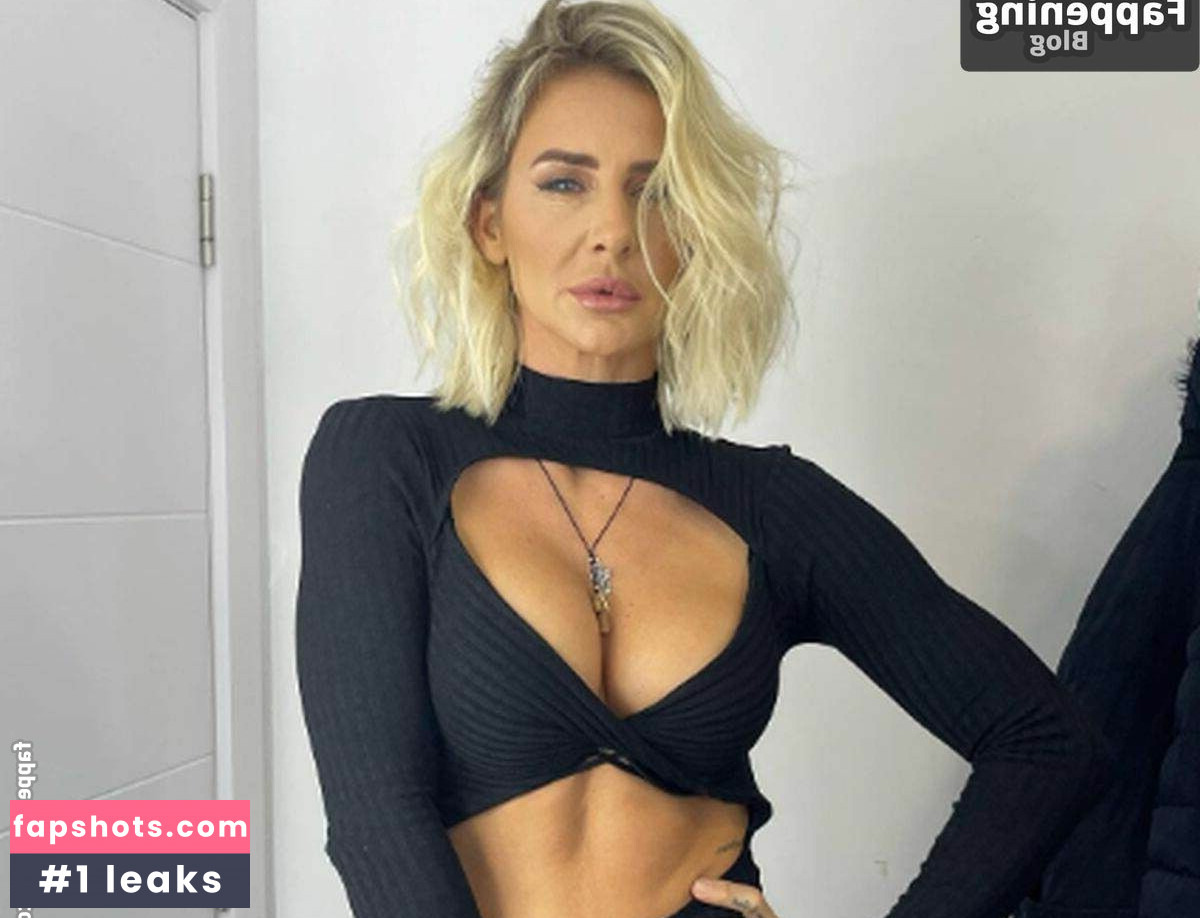 Milica Dabovic gallery photo #5