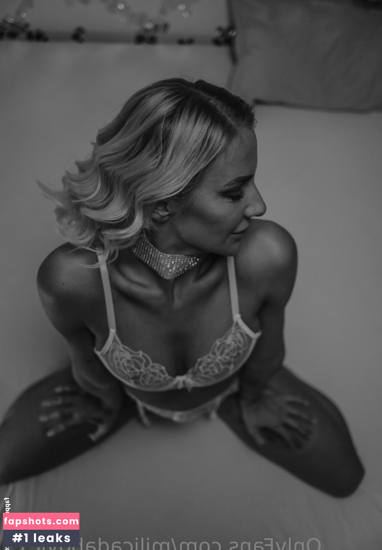 Milica Dabovic gallery photo #83