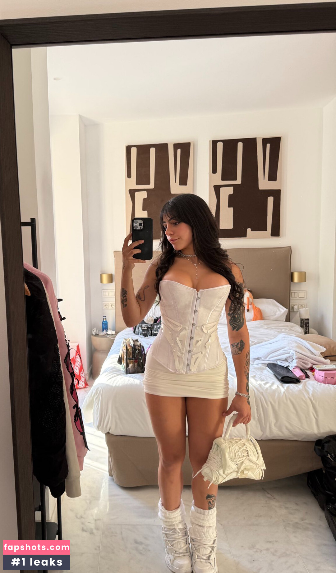 Milica_yb gallery photo #10