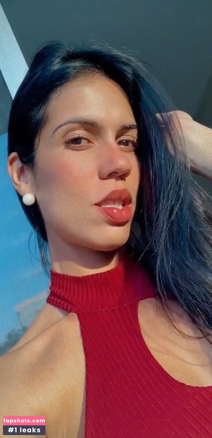 Milla Caldas Nude Leaks OnlyFans Photos #13 - LeakJerk