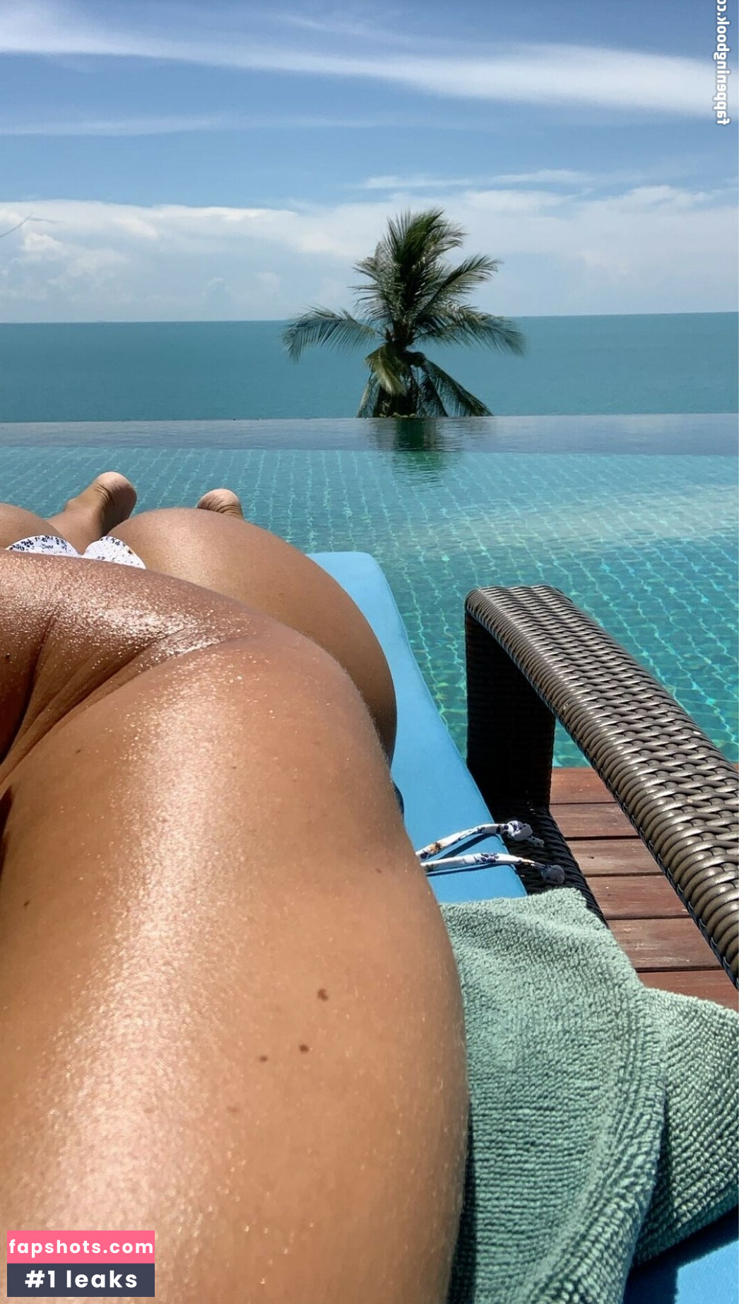 Milla Jasmine gallery photo #27