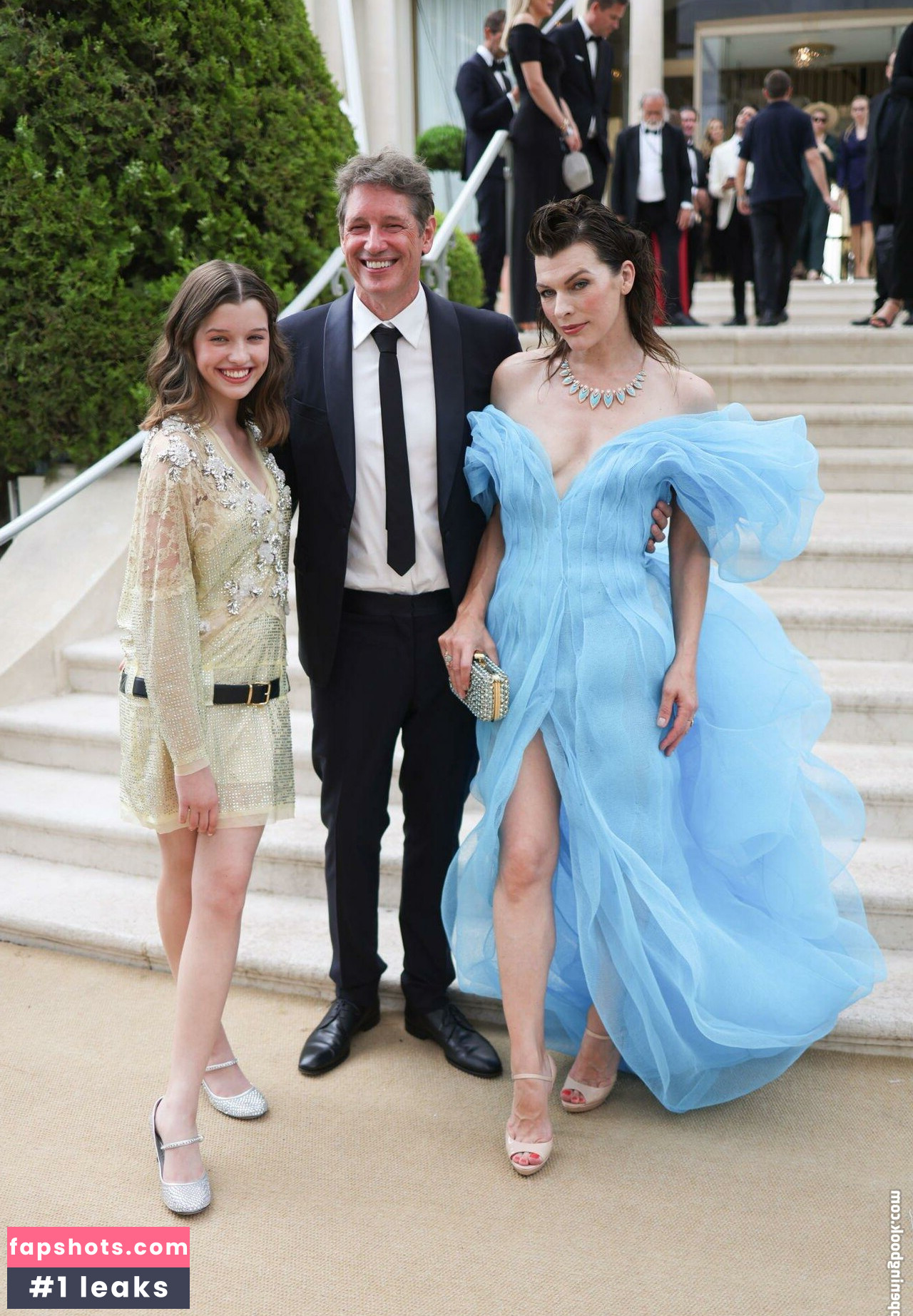 Milla Jovovich gallery photo #110