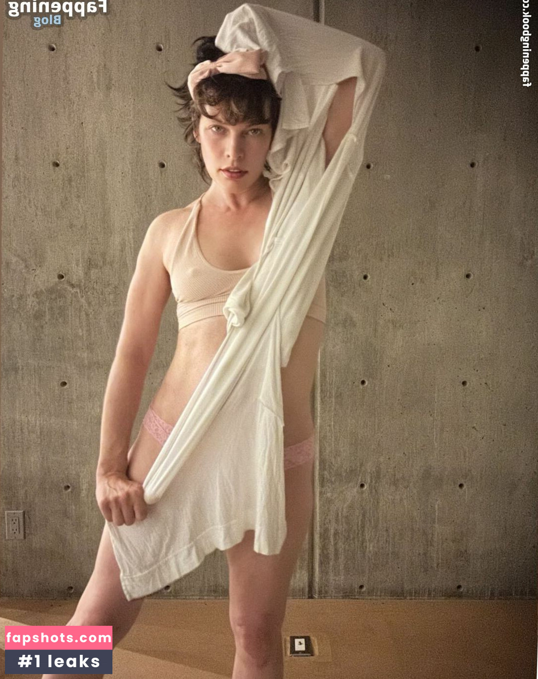 Milla Jovovich gallery photo #118