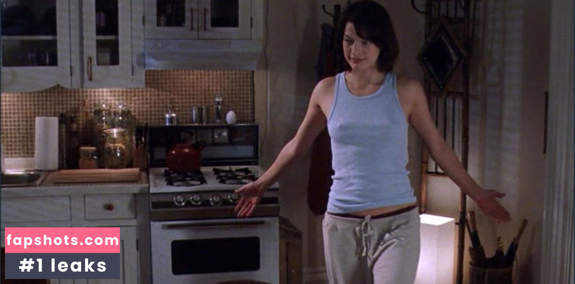 Milla Jovovich gallery photo #178