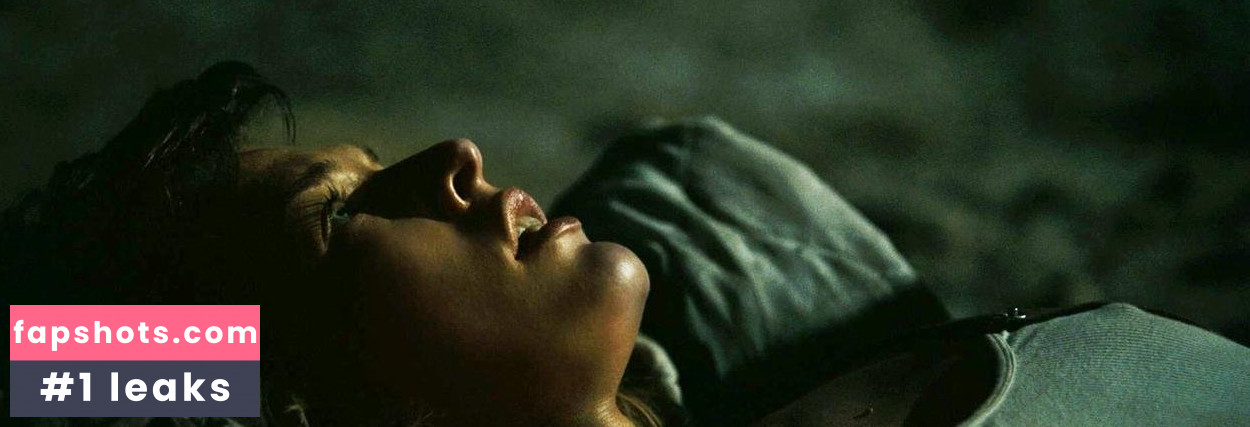 Milla Jovovich gallery photo #190