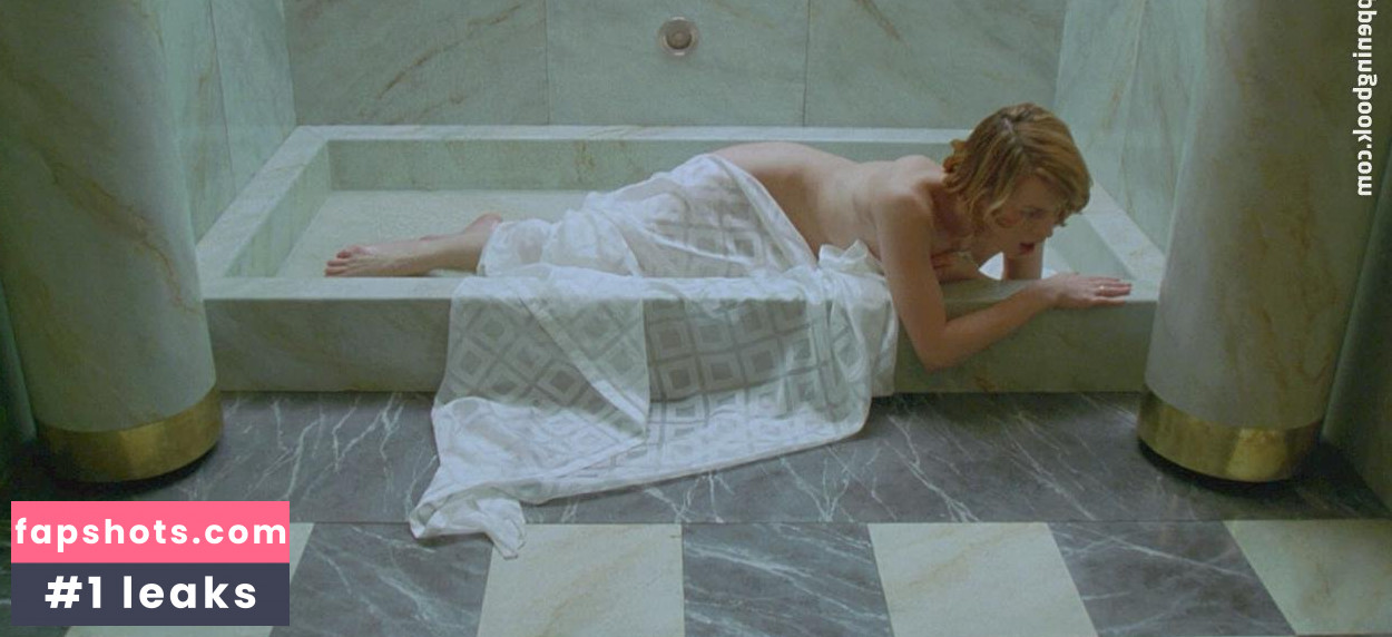 Milla Jovovich gallery photo #194