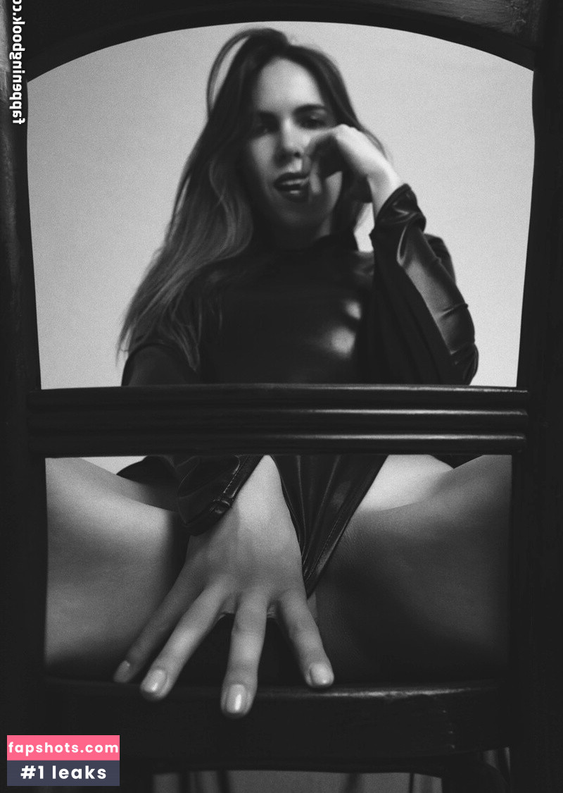 Milla Silvester gallery photo #17