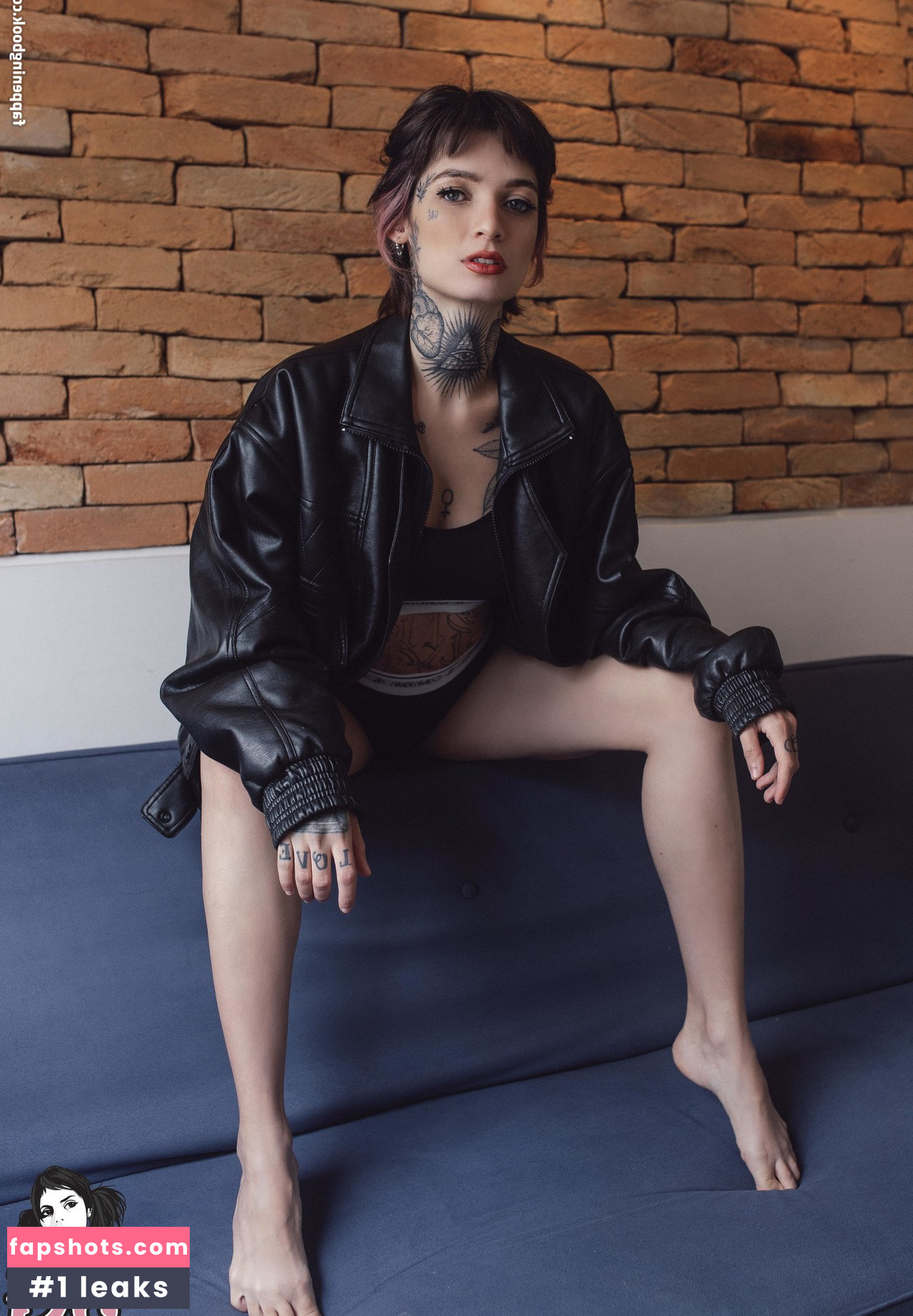 millene nude babe gallery