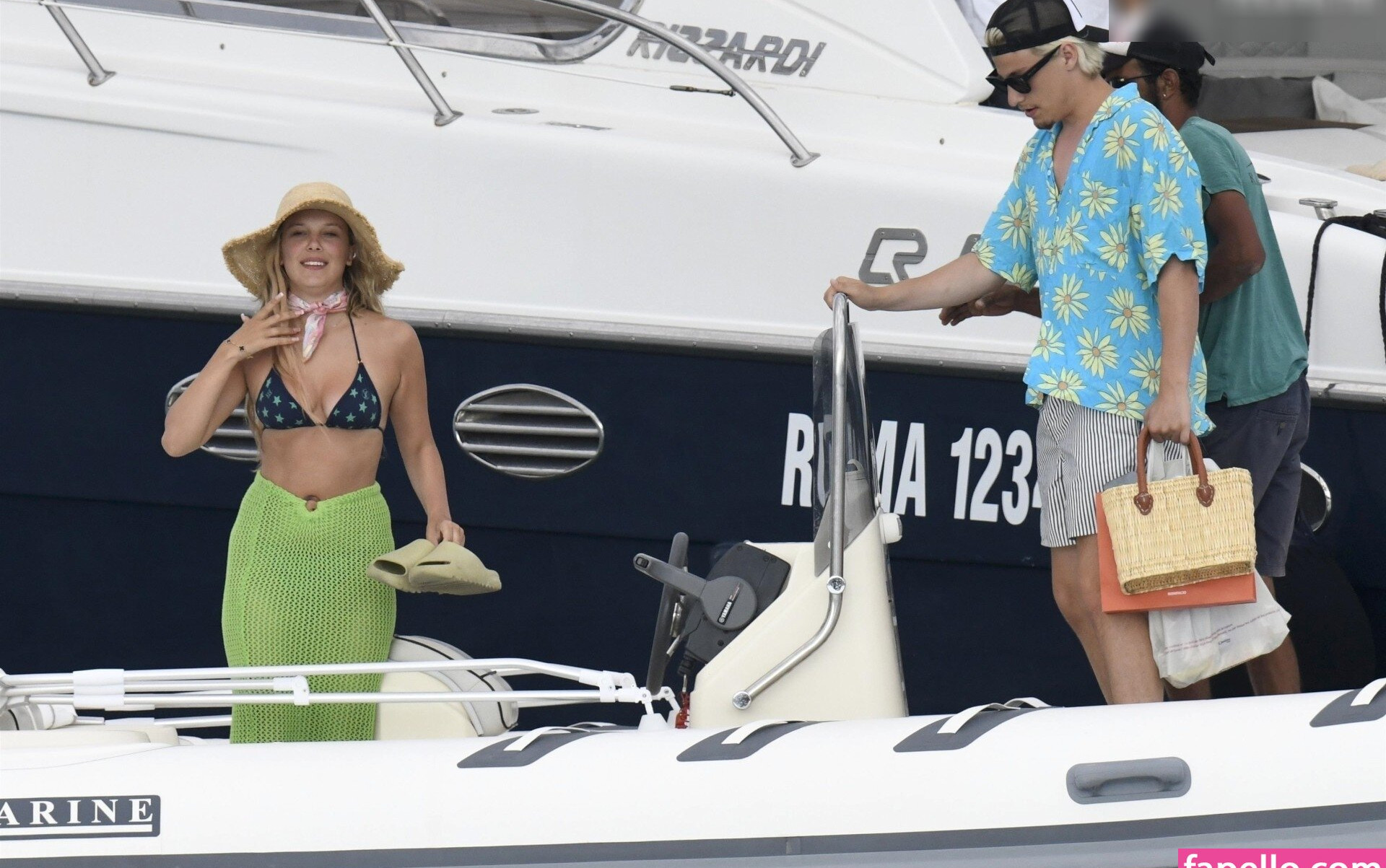 millie-bobby-brown-1 gallery photo #1035