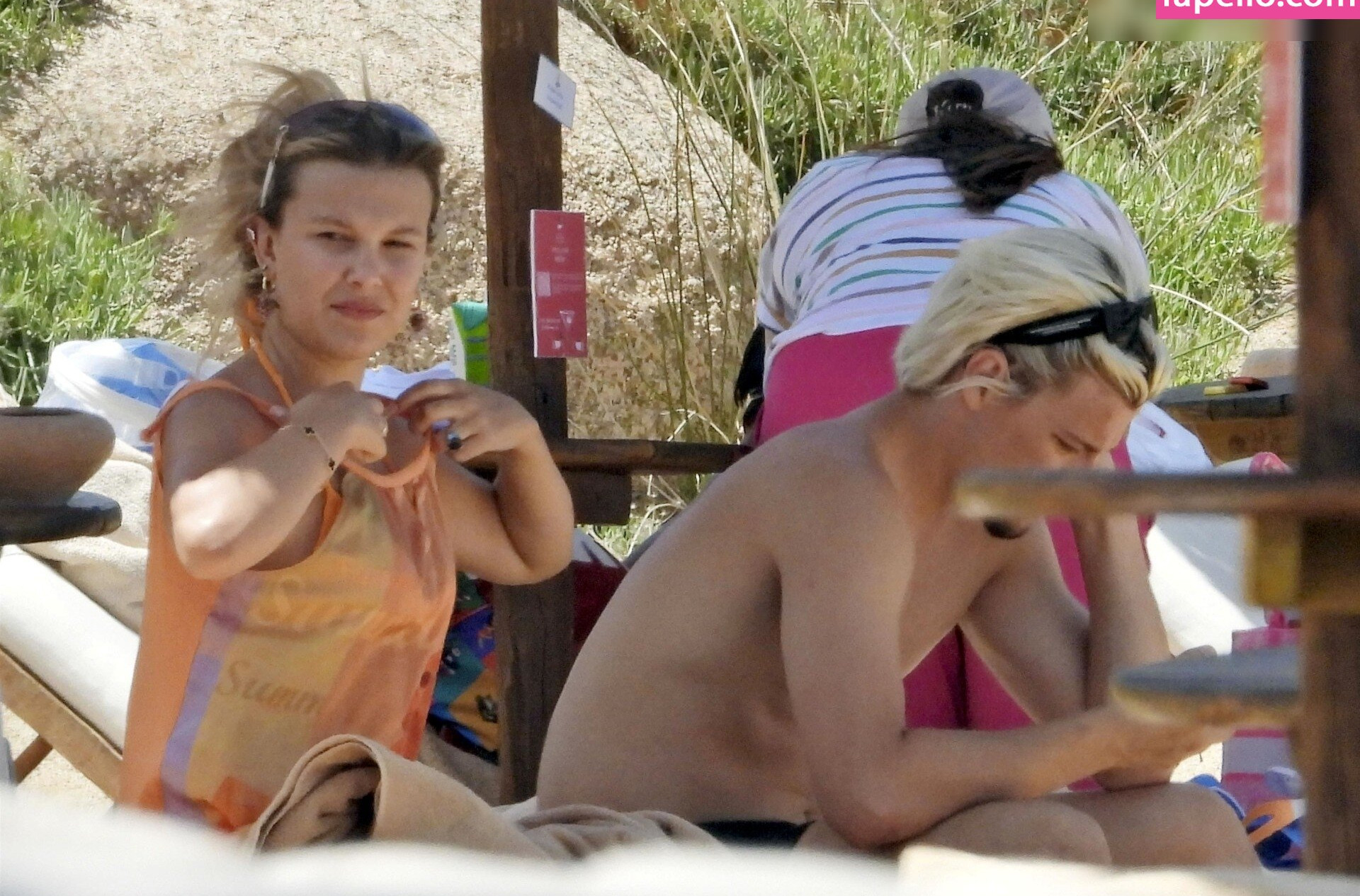 millie-bobby-brown-1 gallery photo #1070