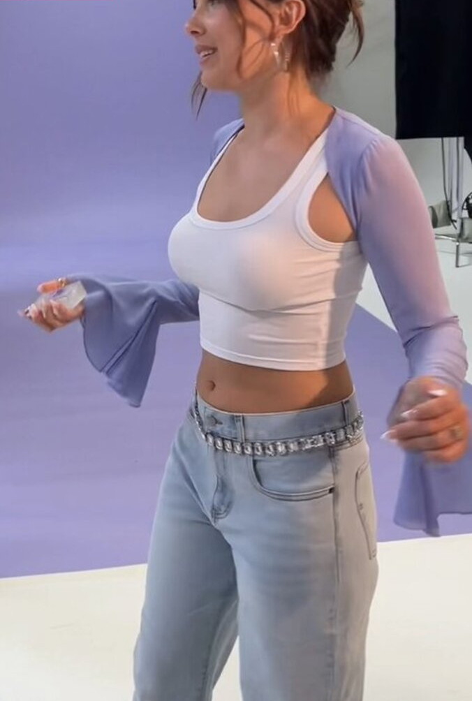 millie-bobby-brown-1 gallery photo #1116