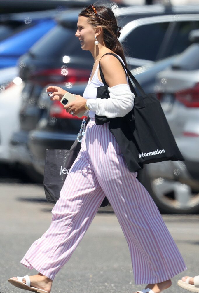 millie-bobby-brown-1 gallery photo #1128