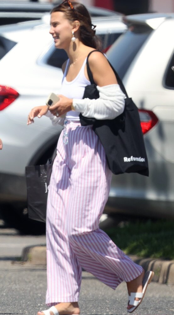 millie-bobby-brown-1 gallery photo #1133