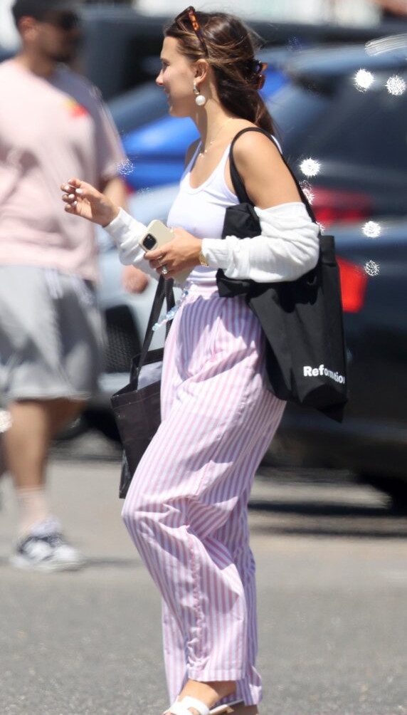 millie-bobby-brown-1 gallery photo #1134