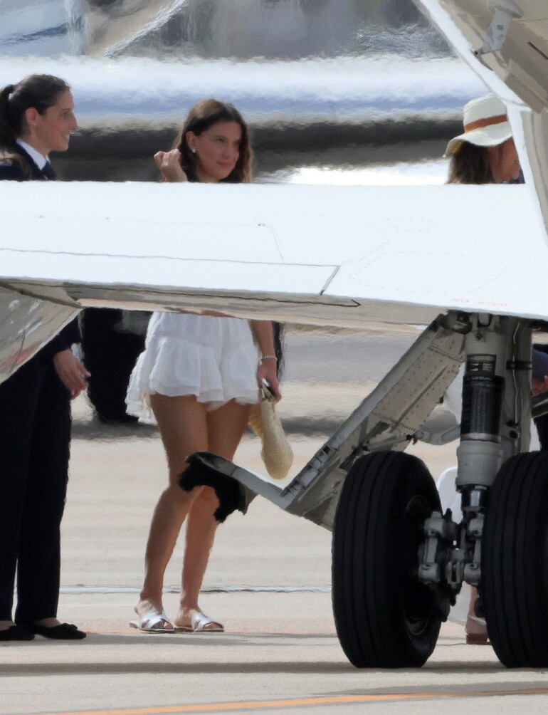 millie-bobby-brown-1 gallery photo #1166