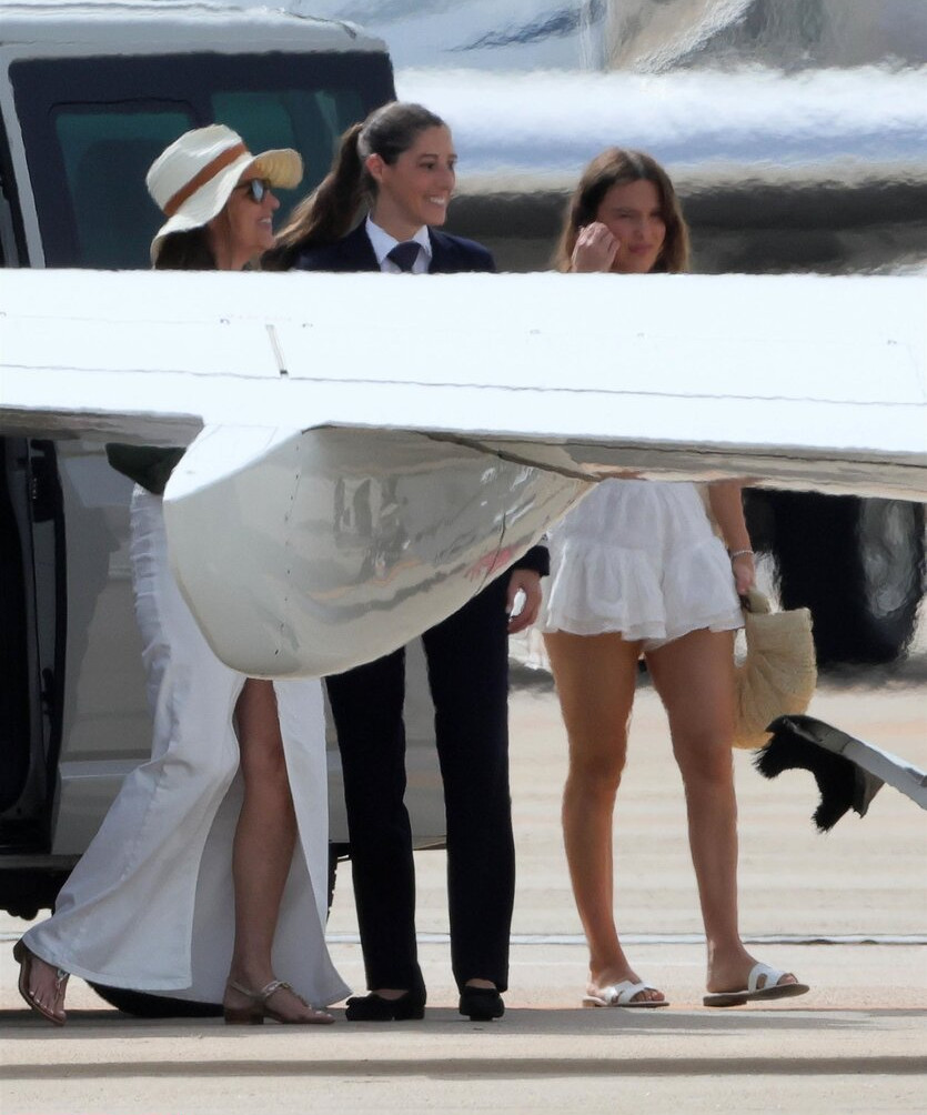 millie-bobby-brown-1 gallery photo #1167