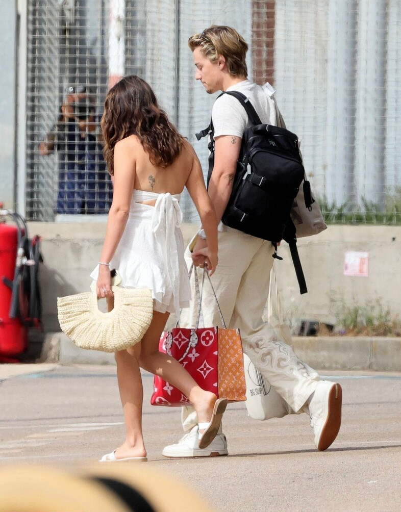 millie-bobby-brown-1 gallery photo #1169