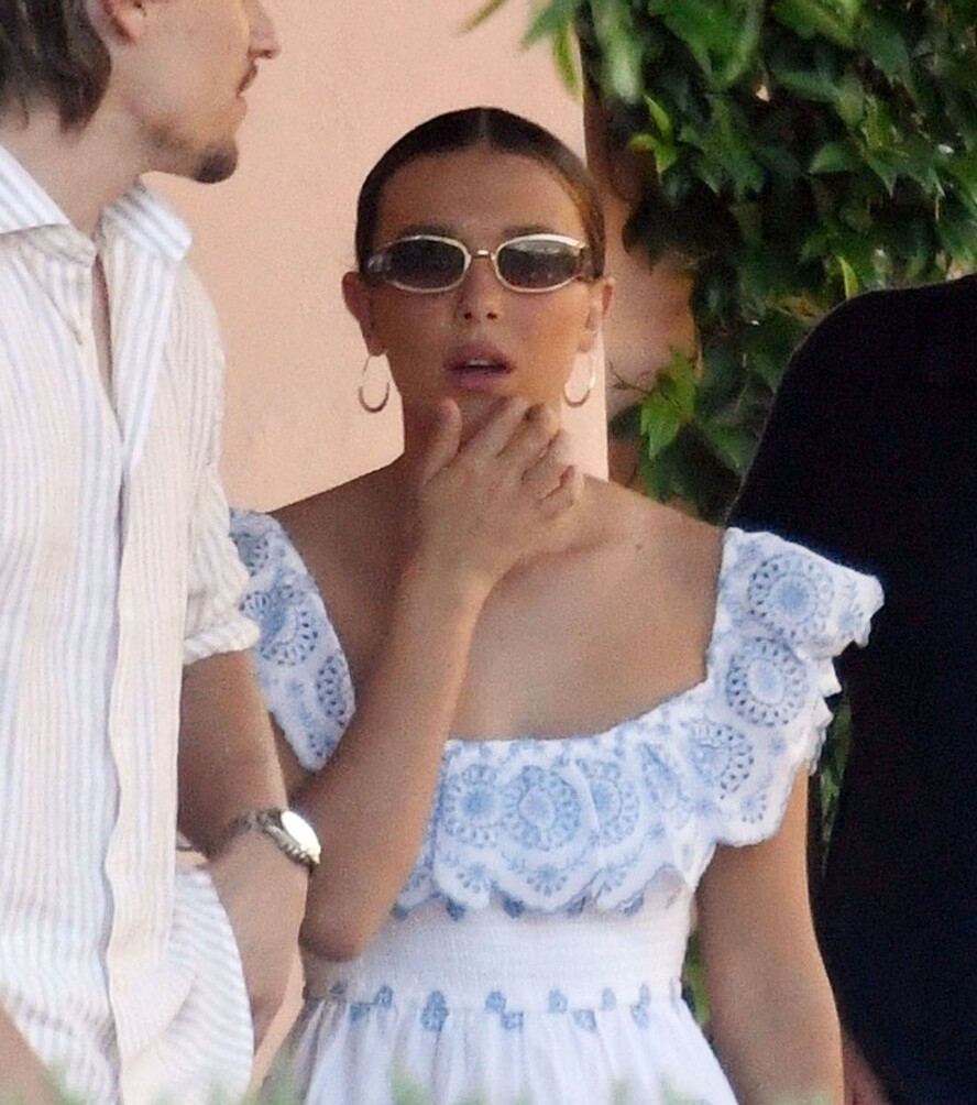 millie-bobby-brown-1 gallery photo #1190